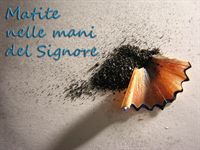 Matite nelle mani di Dio
