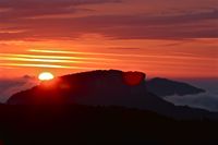Alba in montagna